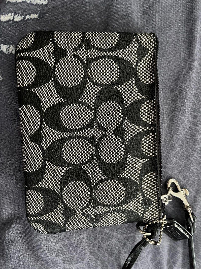 Coach Black Signature Wristlet Women s Fashion Bags Wallets