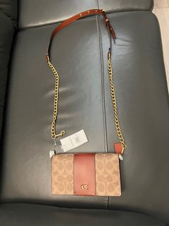 （分類：）位於 。 由 hungryvivian 提交（商品編號 1263876366，圖片 1）。簡介： 。
