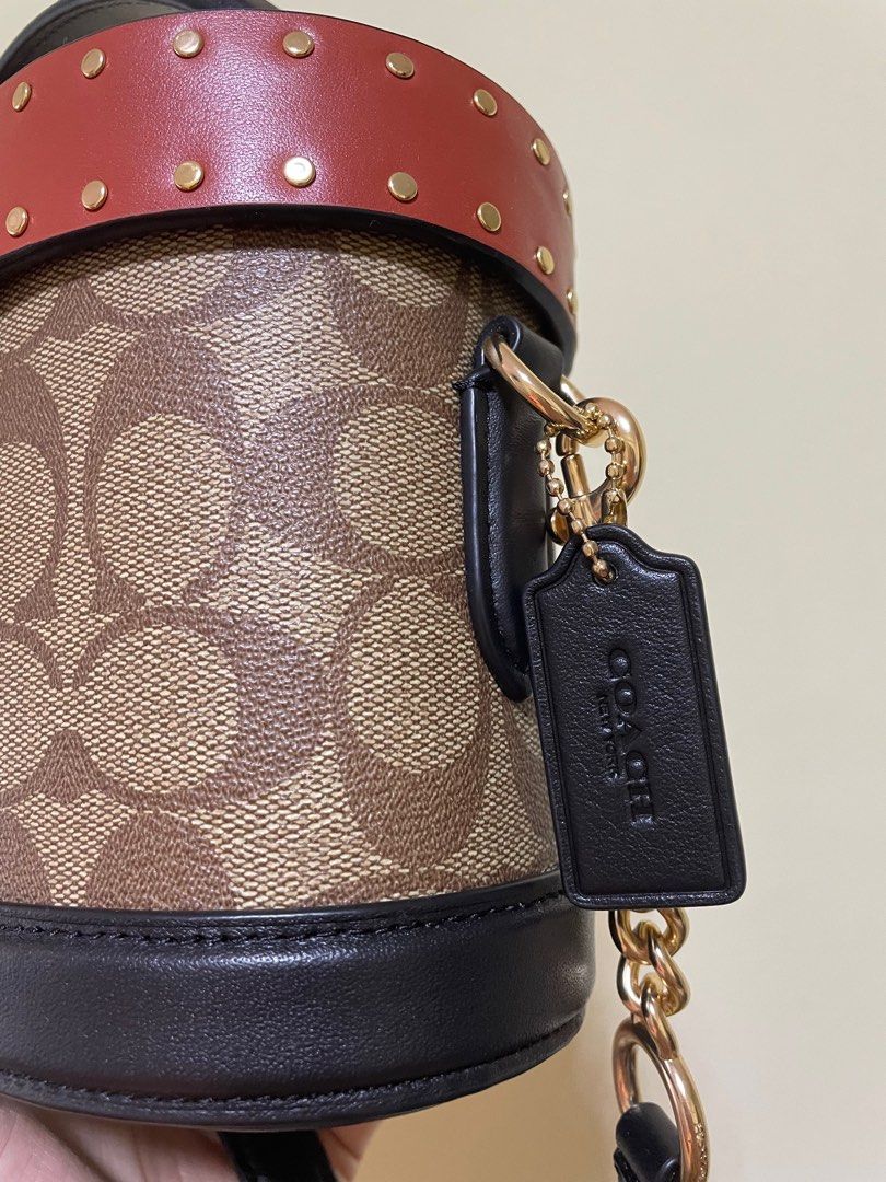 Coach Georgie 20 Vintage Rivet, Women's Fashion, Bags & Wallets, Cross ...