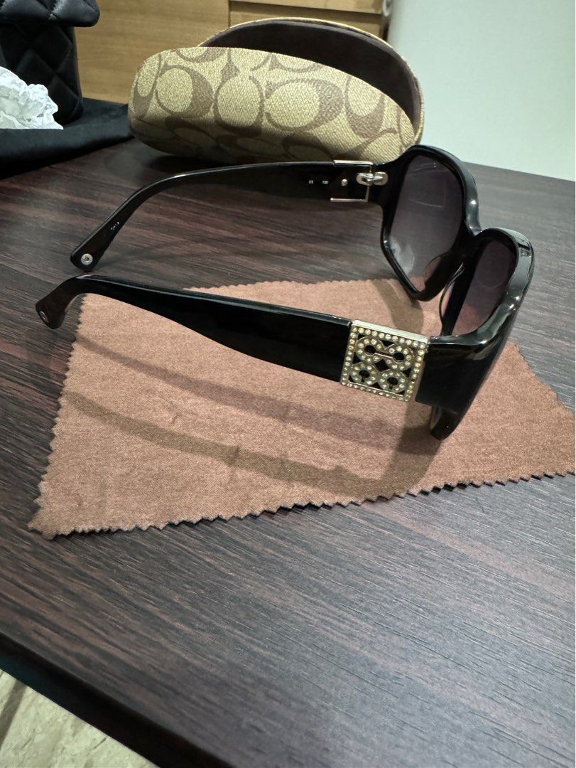 Coach sunglasses s2025 store