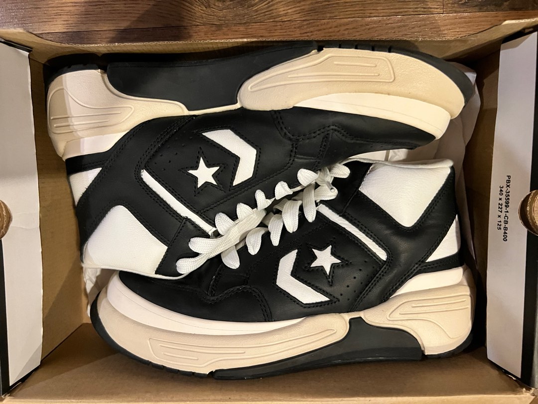 Number nine converse weapon shop
