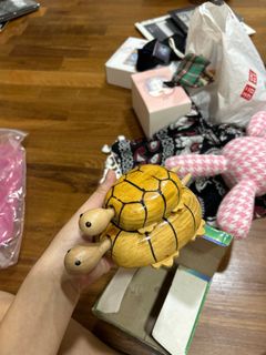 (Category: ) located in . Submitted by hellotherenicetomeetyou (Listing ID 1263833747, Image 1). Description: .