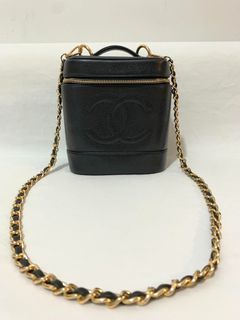 Decluttering Sale Authentic Chanel Black Leather Vanity Caviar Skin