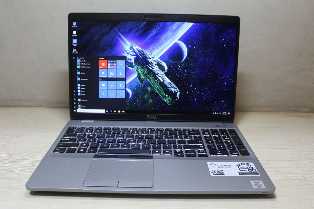 Dell precision 3551 i7 10875H Ram 16GB ssd 512gb nvidia Quadro p620 mobile workstation