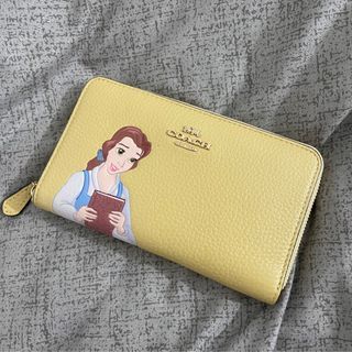 Louis Vuitton Mickey&Minnie mouse Disney wallet preorder japan 🇯🇵,  Luxury, Bags & Wallets on Carousell
