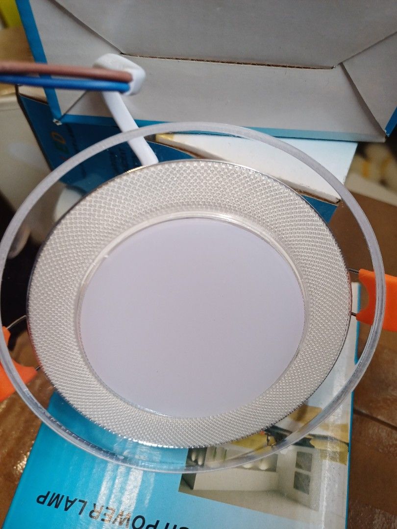 Down light (Category: Lighting) located in Singapore. Submitted by oyus2086 (Listing ID 1263743922, Image 3). Description: brand new. bought wrong size. $30 for 4 pieces.