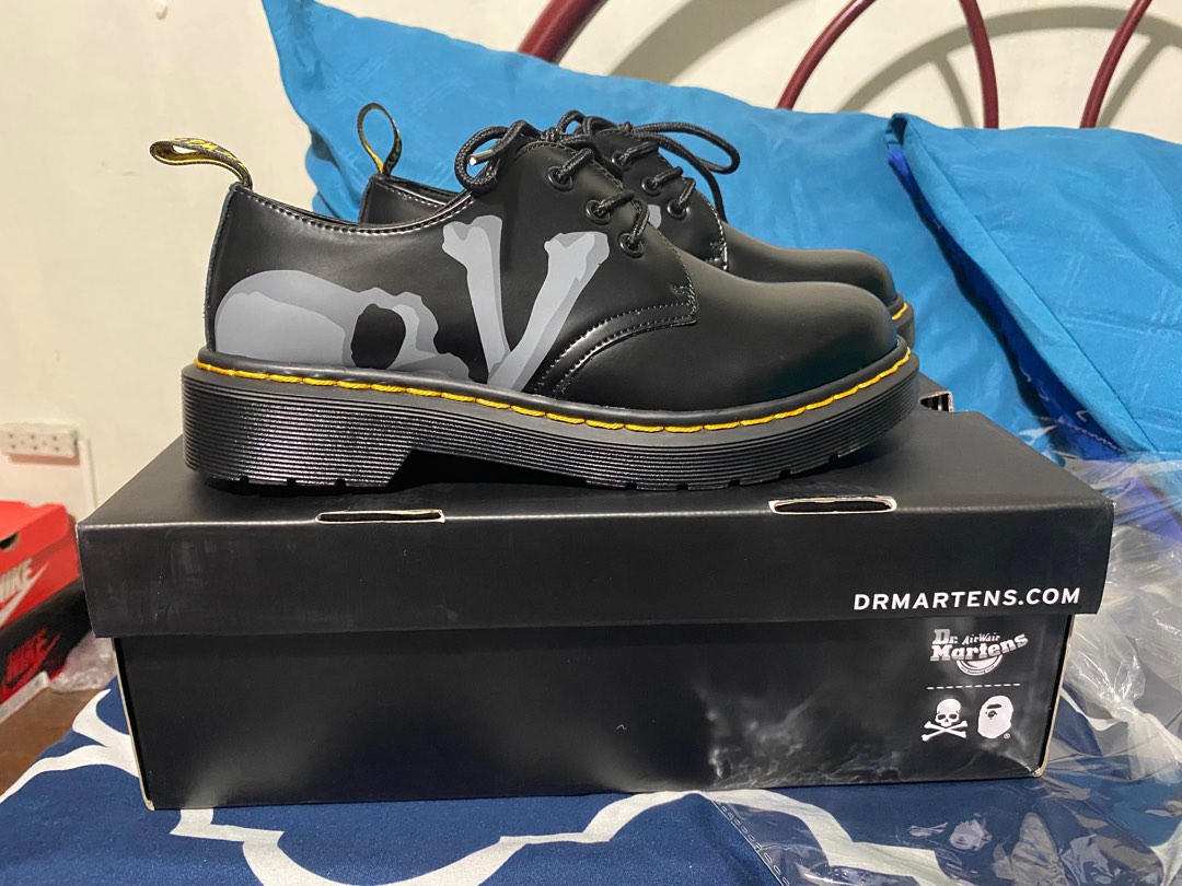 Dr martens sale x bape 2020