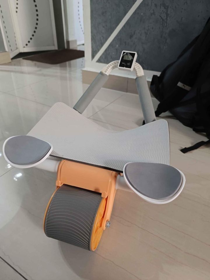 Elbow support rebound roller wheel, Sports Equipment, Exercise