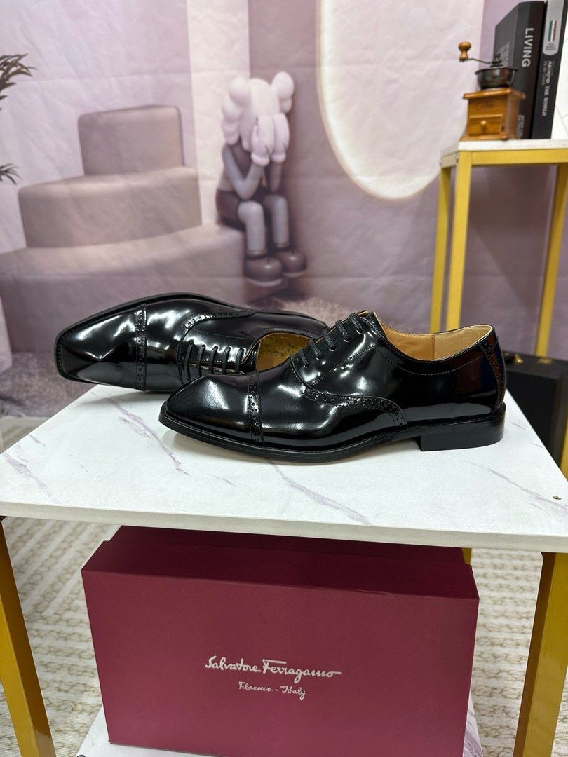 Casual dress shoe brands best sale