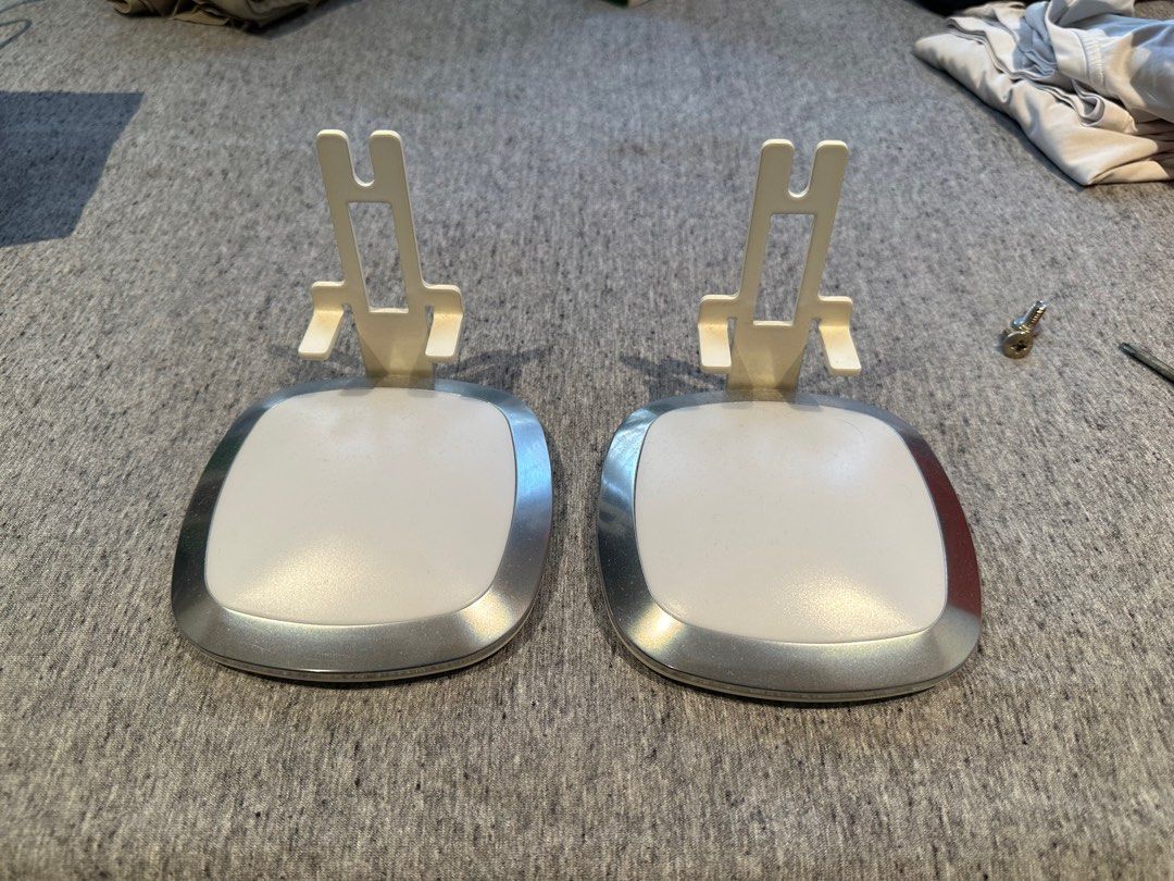Flexson illuminated charging stand shop