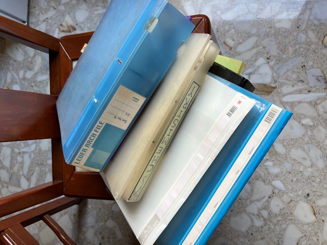 Free lever arch folders and plastic files, Hobbies & Toys, Stationery