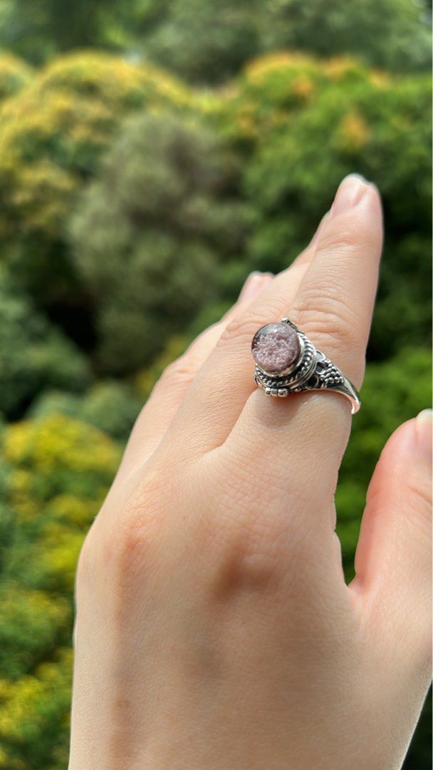 Garden best sale quartz ring
