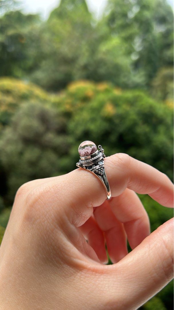 Quartz rings on sale