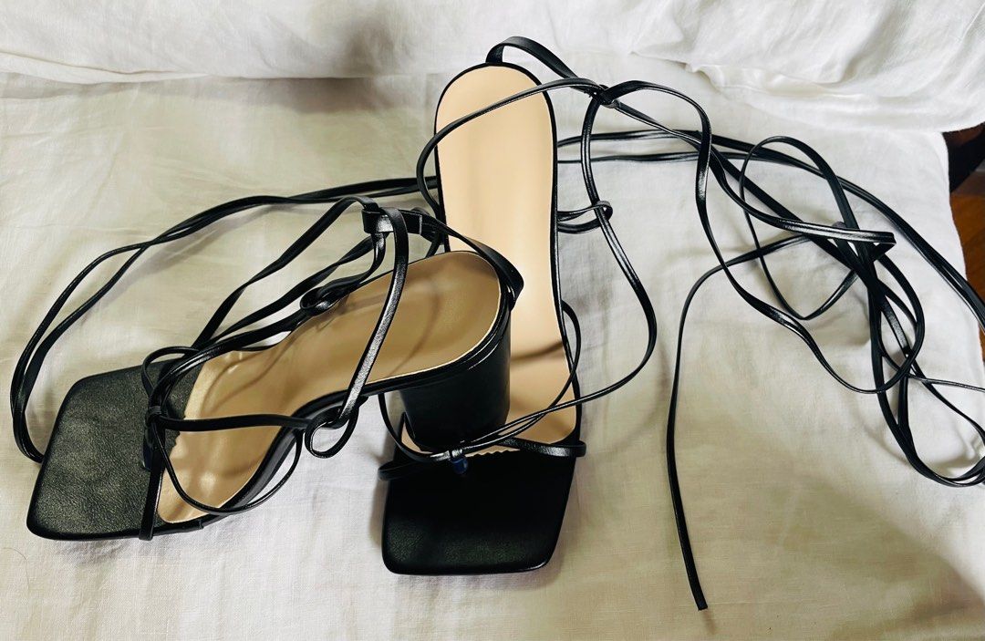 Gladiator pumps top