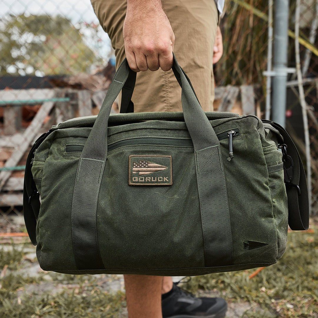 Goruck Kit bag 2.0 Waxed Canvas Olive Green 32L with padded shoulder