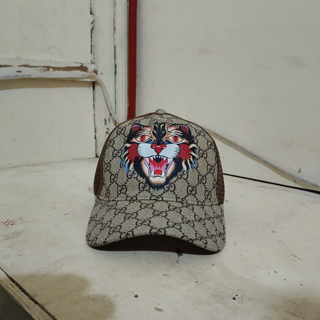 Gucci angry best sale cat cap