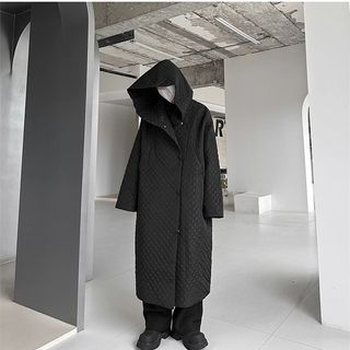 【H.BANDWAGON】暗黑神秘感巫師風大帽子寬鬆菱格紋過膝長款連帽鋪棉外套 大衣
