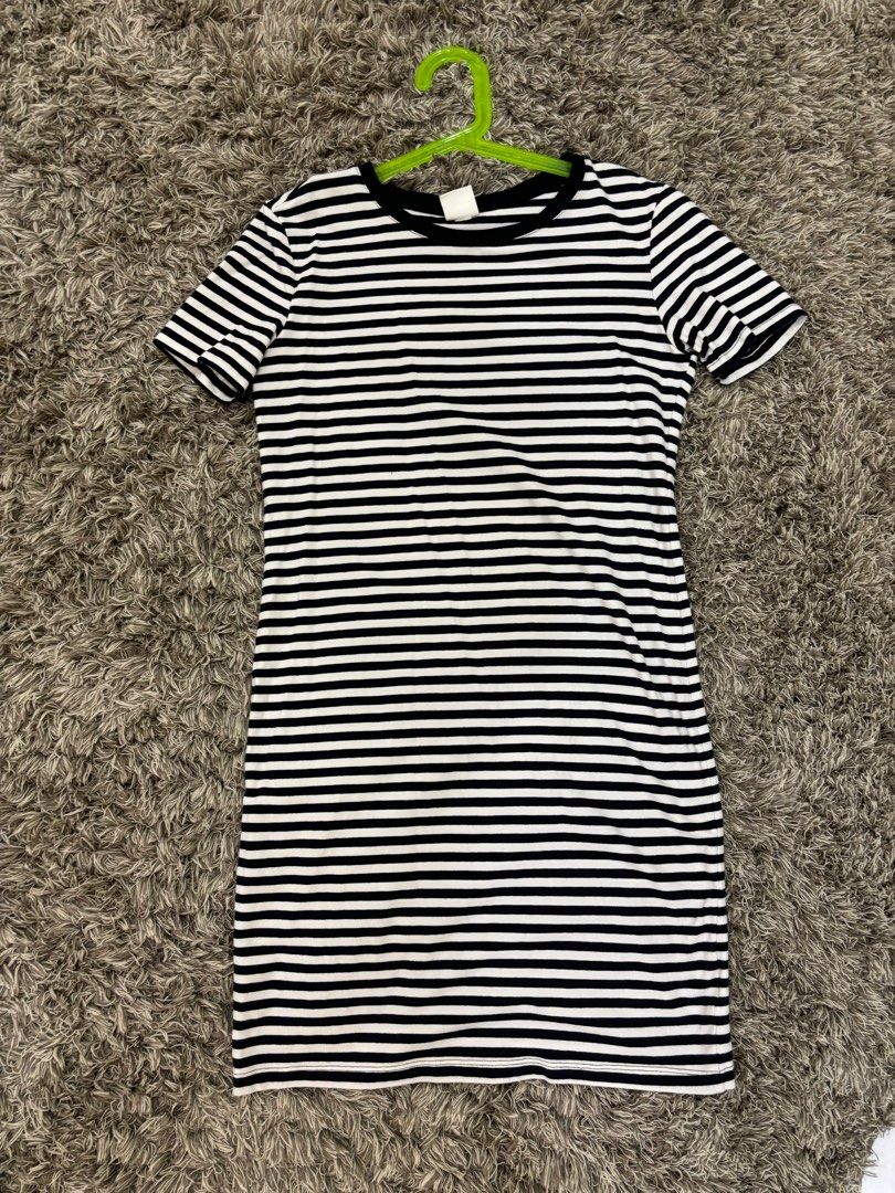 H M basics striped dress Women s Fashion Dresses Sets Dresses