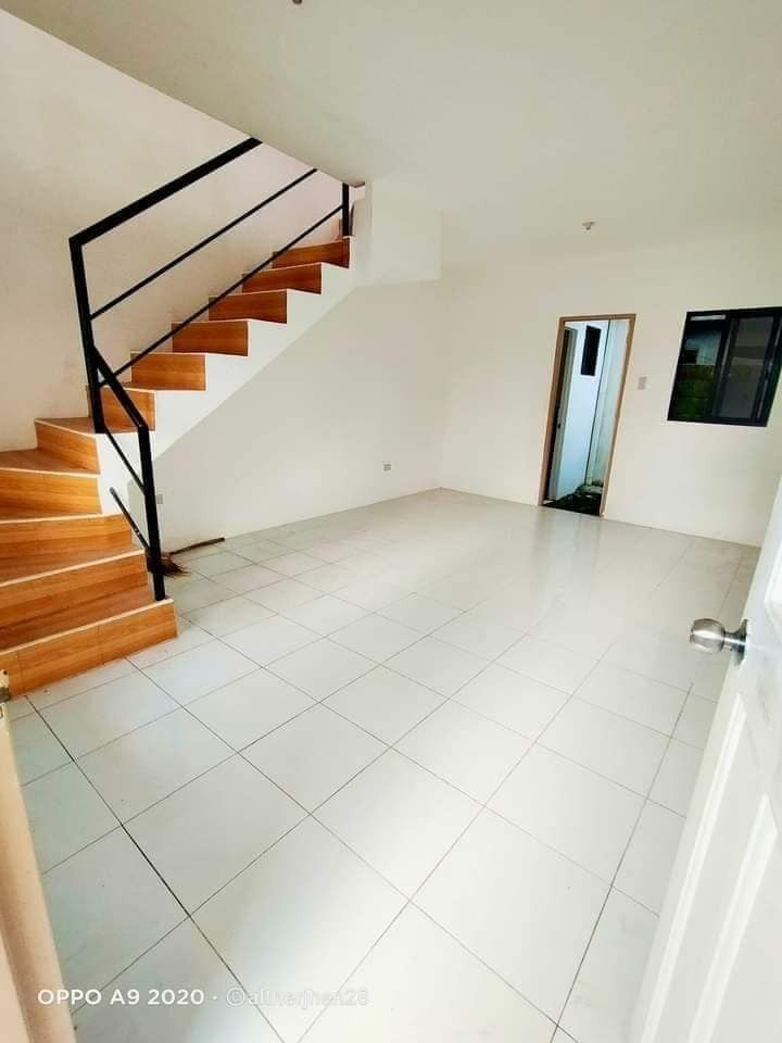 House and lot in Beverly Homes Loma De Gato Marilao near NLEX and