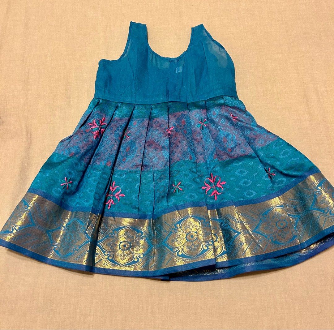 Baby girl Indian ethnic outfit for Deepavali 6 months to 1 year