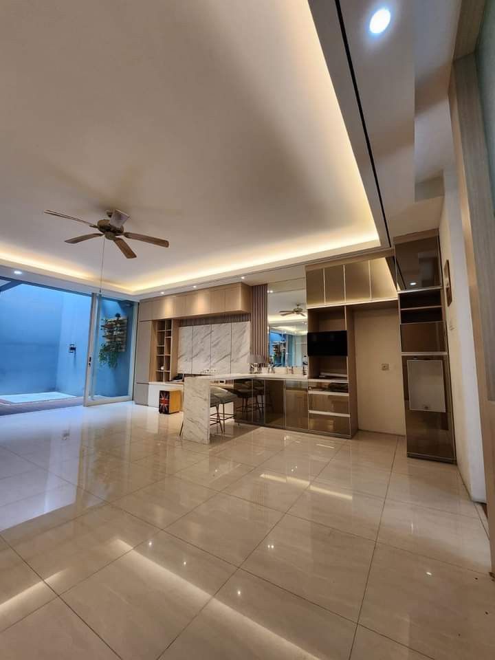 [JAKARTA] Rumah Jaksel Cilandak Cakep Semi Furnished, Properti, Dijual