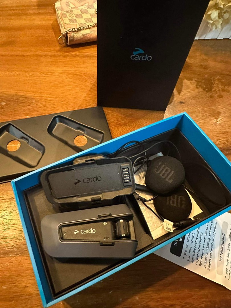 JBL Cardo Edge single 2023, Audio, Headphones & Headsets on Carousell