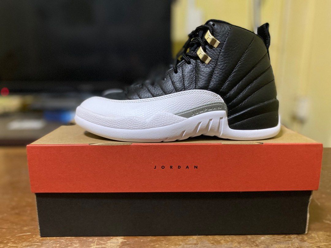 Jordan 12 Playoffs 2022 size US 7 Luxury Sneakers Footwear