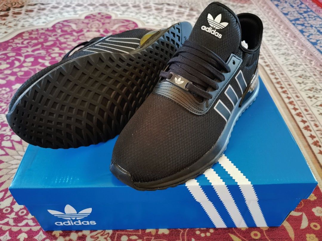 KASUT ADIDAS ORIGINALS U PATH X BLACK SILVER Men s Fashion