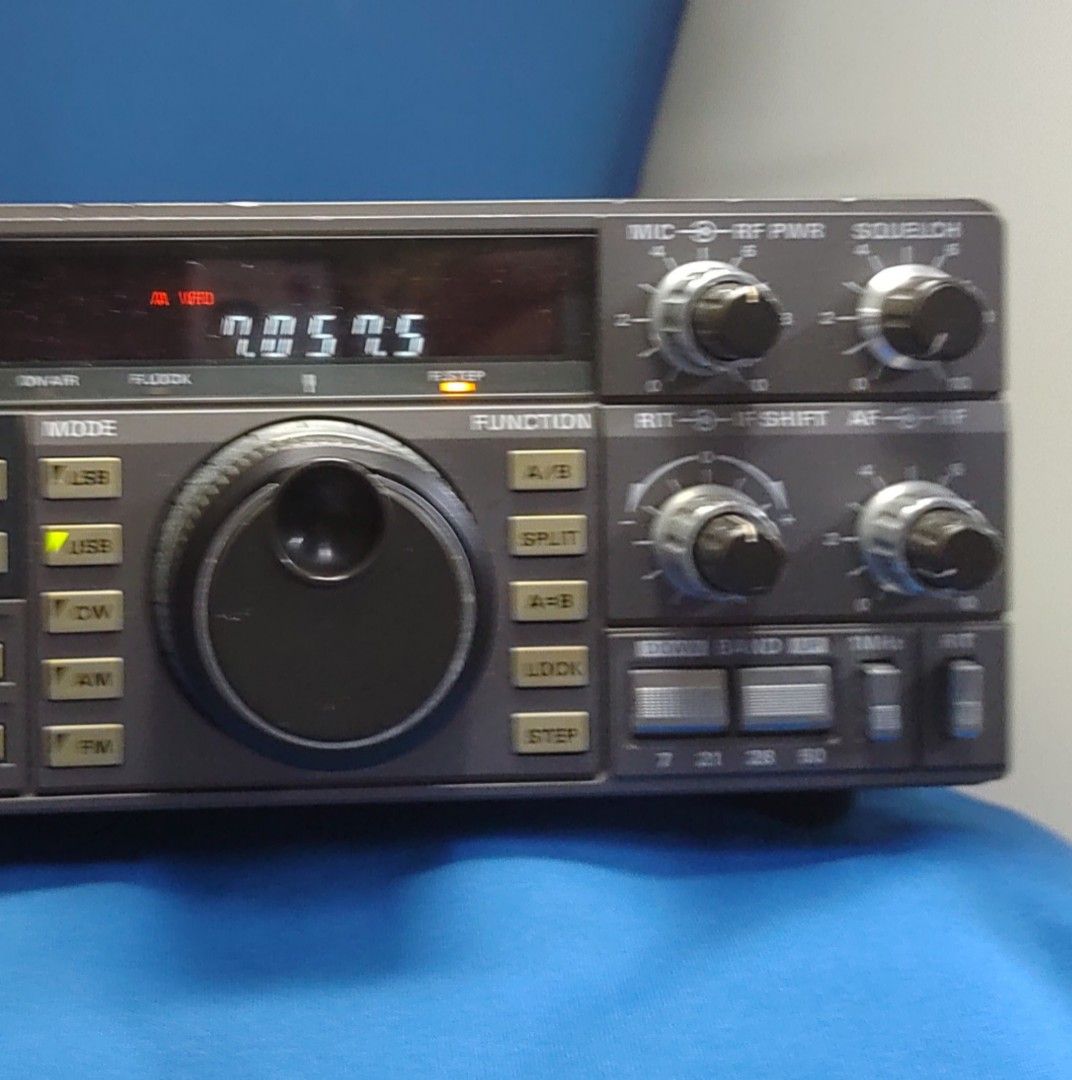 Kenwood TS 670 HF Transceiver, 其他, 其他- Carousell