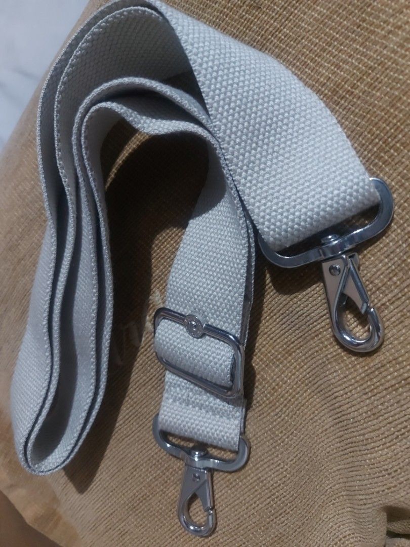 Kipling bag best sale strap
