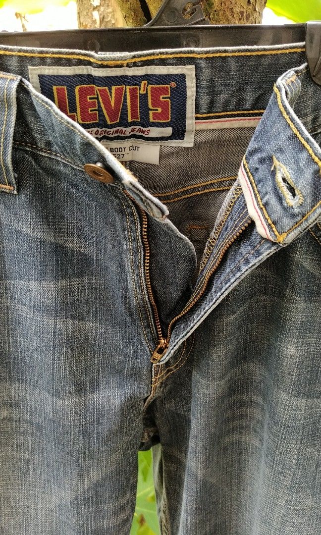 Levi jeans 527 hotsell low boot cut