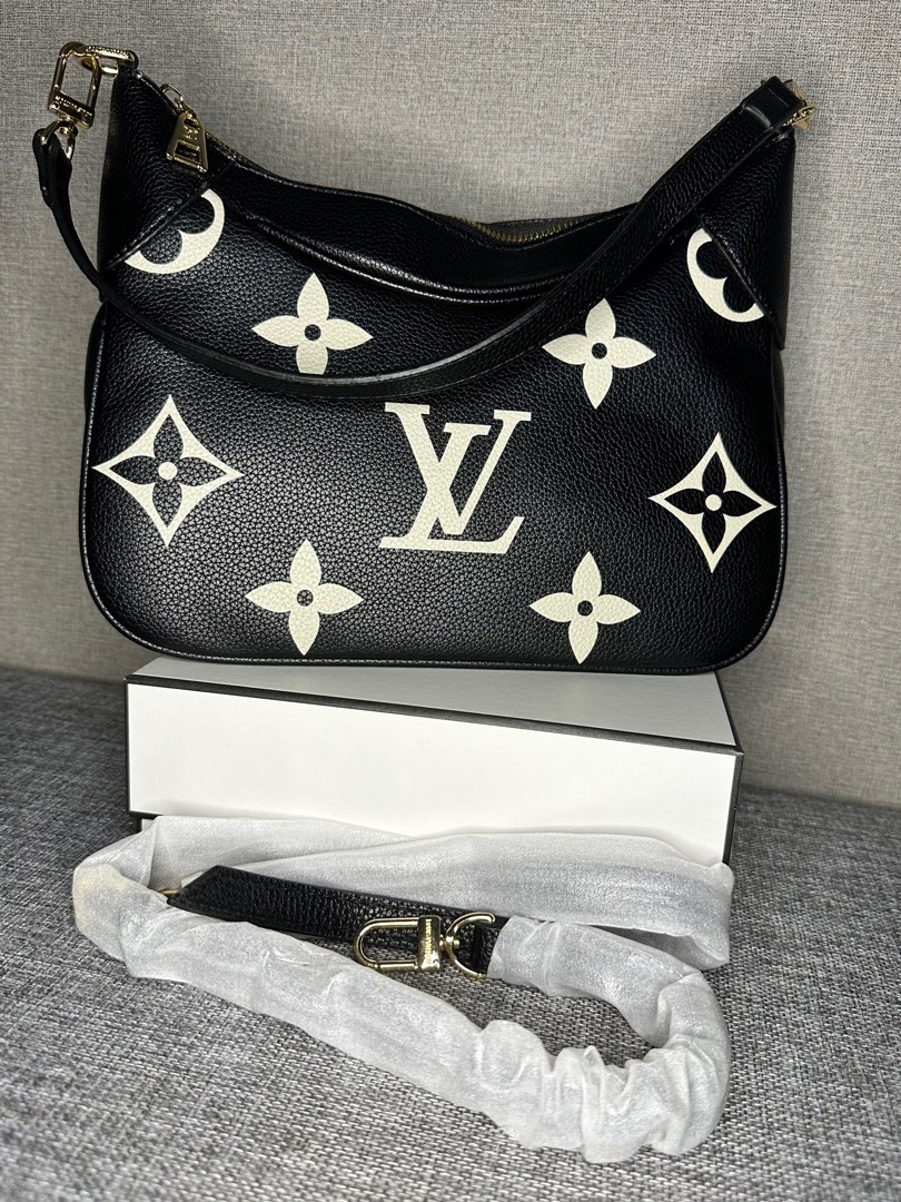 LOUIS VUITTON MOTARD BIKER BAG 227030748 EK, Women's Fashion, Bags &  Wallets, Shoulder Bags on Carousell