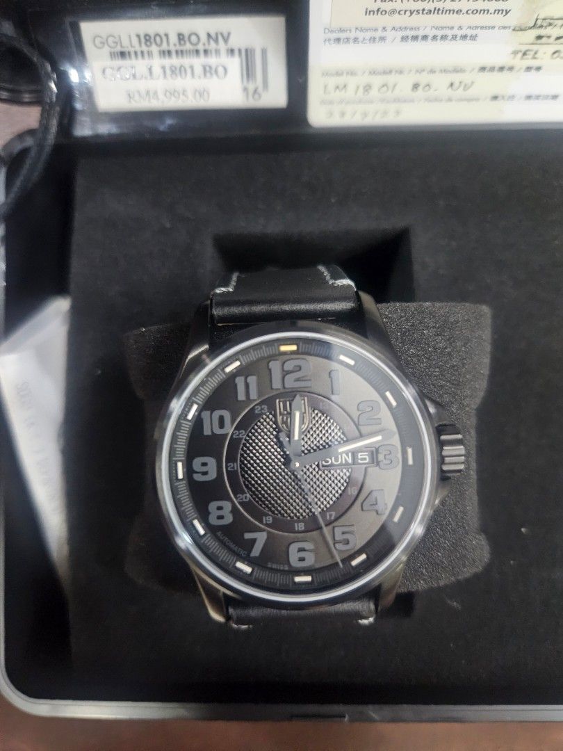 Luminox 1801 blackout automatic
