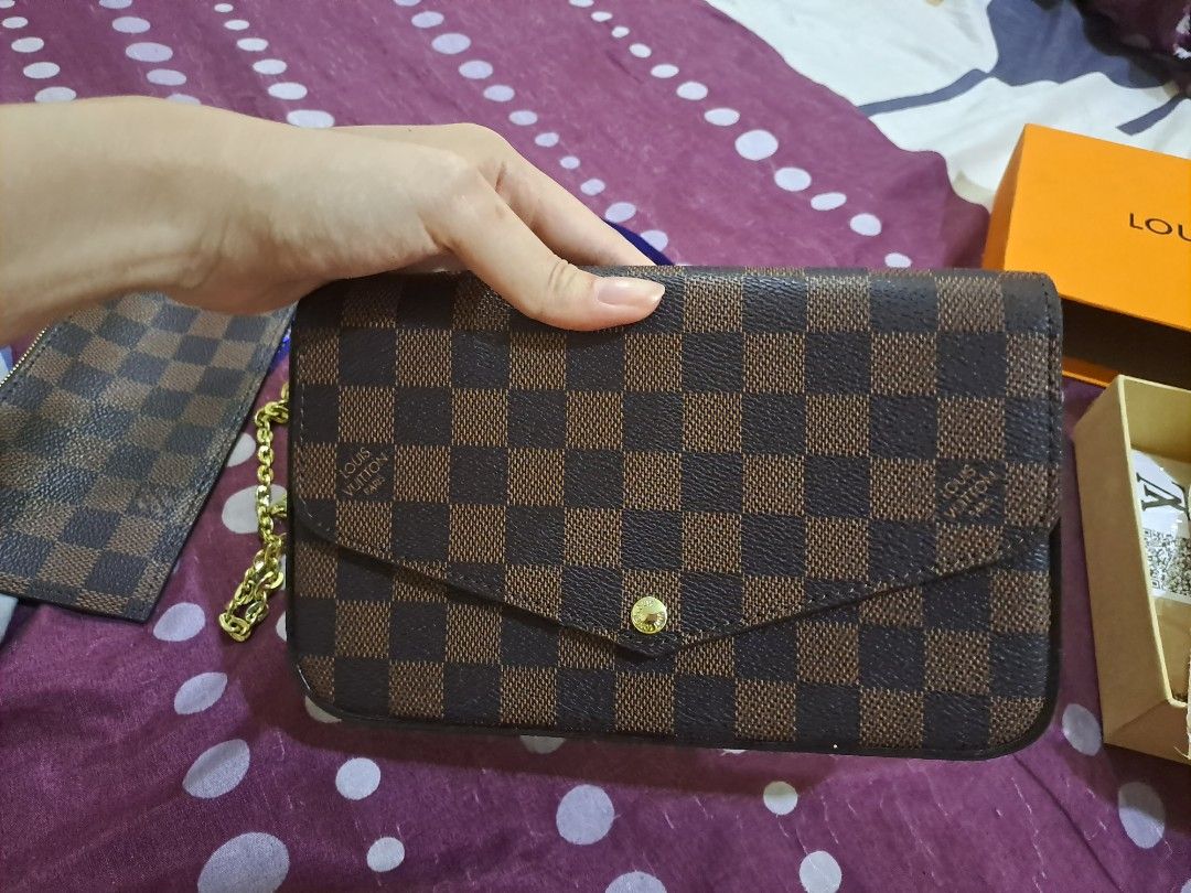 LOUIS VUITTON Vintage Pochette Accessoires | Monogram | Date Code: VI0050