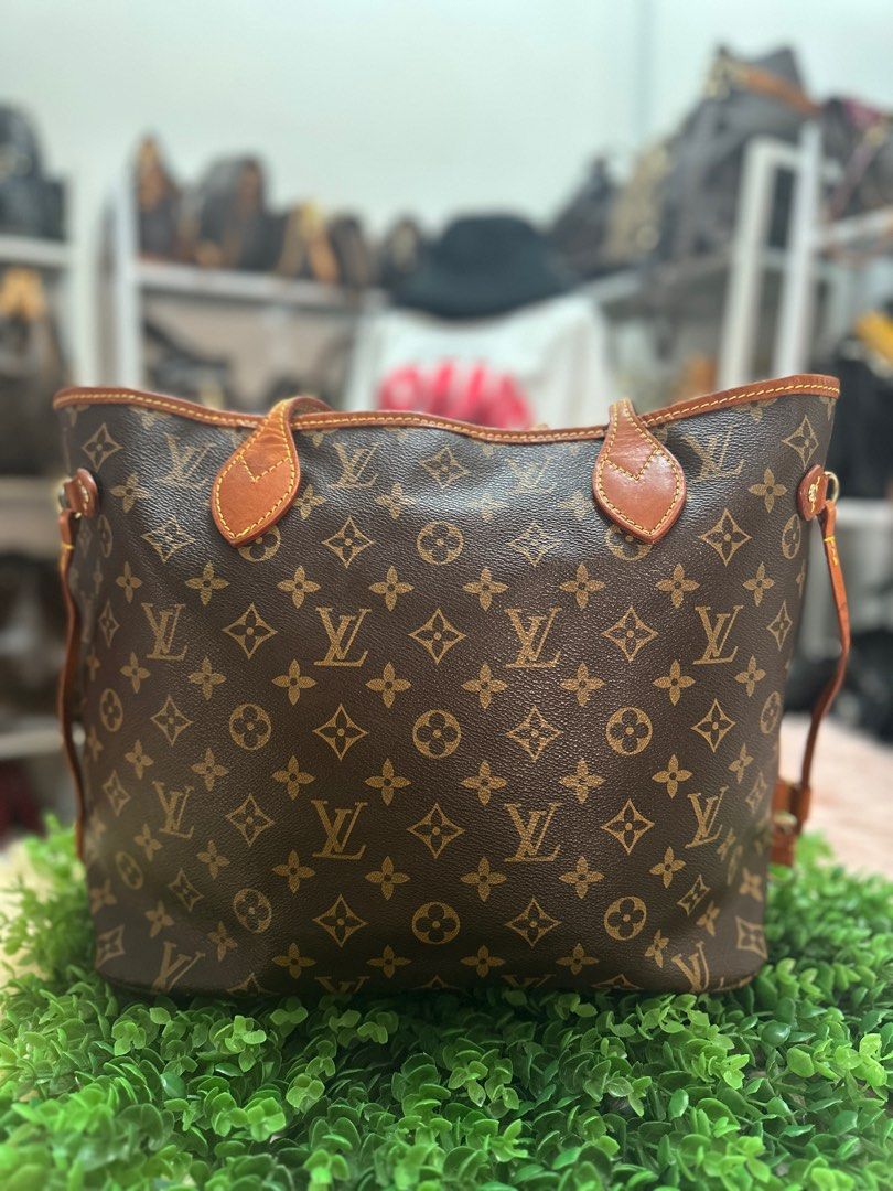 Mono deals lv bag