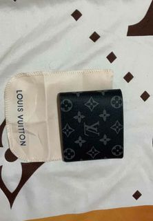 Authentic LV Louis Vuitton wallet Hot stamping Initials MAJ, Men's Fashion,  Watches & Accessories, Wallets & Card Holders on Carousell