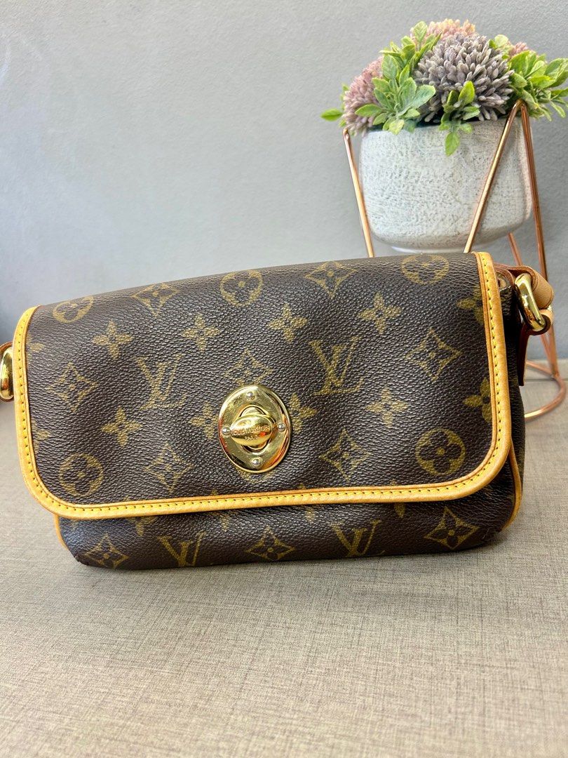 Louis Vuitton Tikal PM, Luxury, Bags & Wallets on Carousell