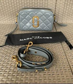 Marc Jacobs Black Matelasse Softshot 21 Crossbody Bag at FORZIERI