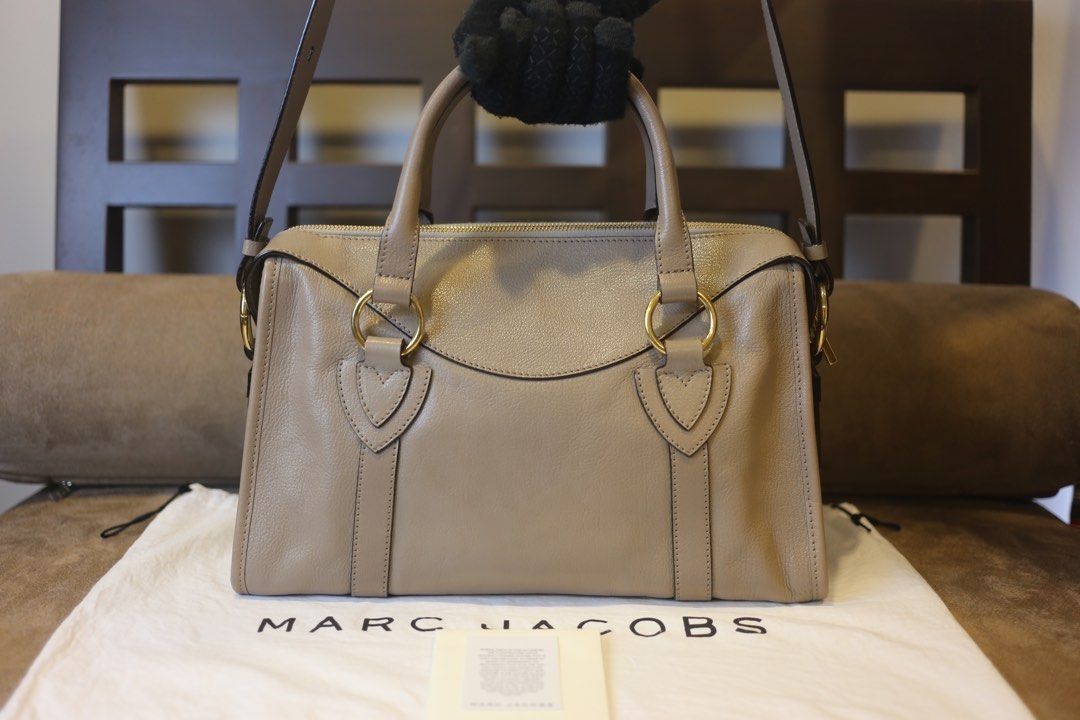 Marc Jacobs Wellington Satchel Bag in Beige Negotiable Meet up