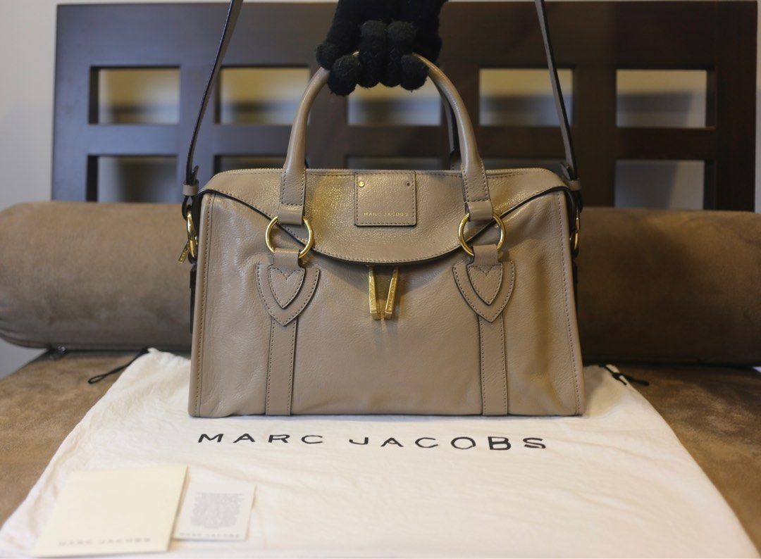 Marc Jacobs Wellington Satchel Bag in Beige Negotiable Meet up
