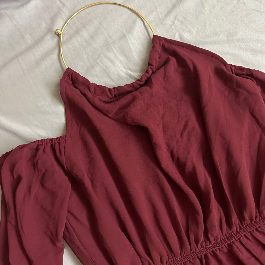 Maroon Gown, Women's Fashion, Dresses & Sets, Dresses on Carousell