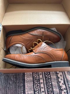 Men’s shoes