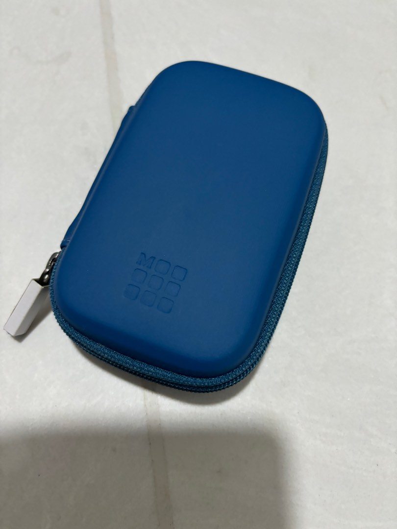 Moleskine Journey Pouch, Luxury, Bags & Wallets on Carousell