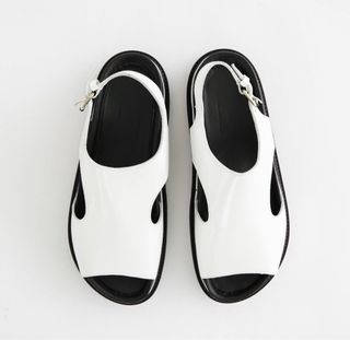 (NEW) PLAN C Open Toe Fussbet Sandal in white sz 39