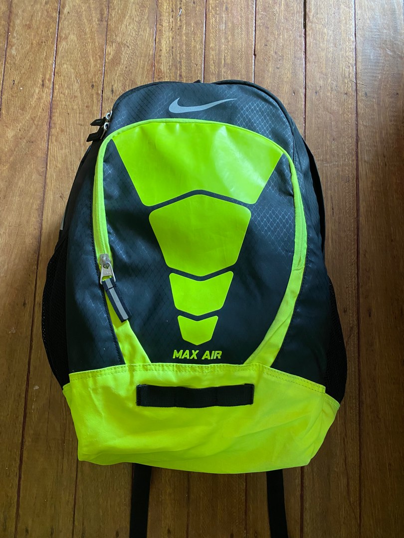 backpack air max