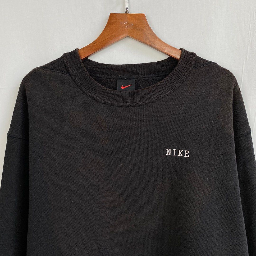 nike spell out sweatshirt black