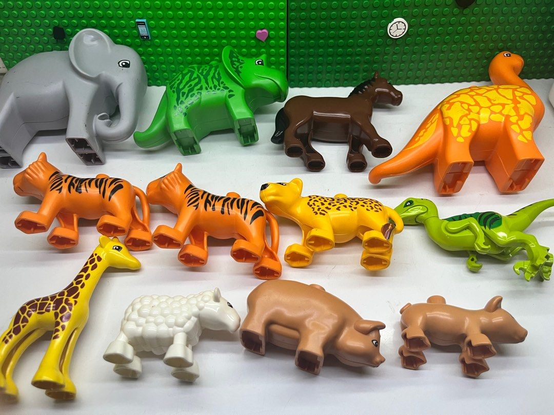 Non Lego Assorted Animal Figures (Category: Designer & Blind Box Toys) located in Caloocan City. Submitted by snapshop_ph (Listing ID 1263740385, Image 2). Description: 💟 Good cosmetic condition 💟 Non lego brand 💟 Small-60 💟 Medium-70 💟 Large-80 💟 Lalamove,Flash 💟 Gcash,Bdo,Metrobank 💟 North Caloocan area.