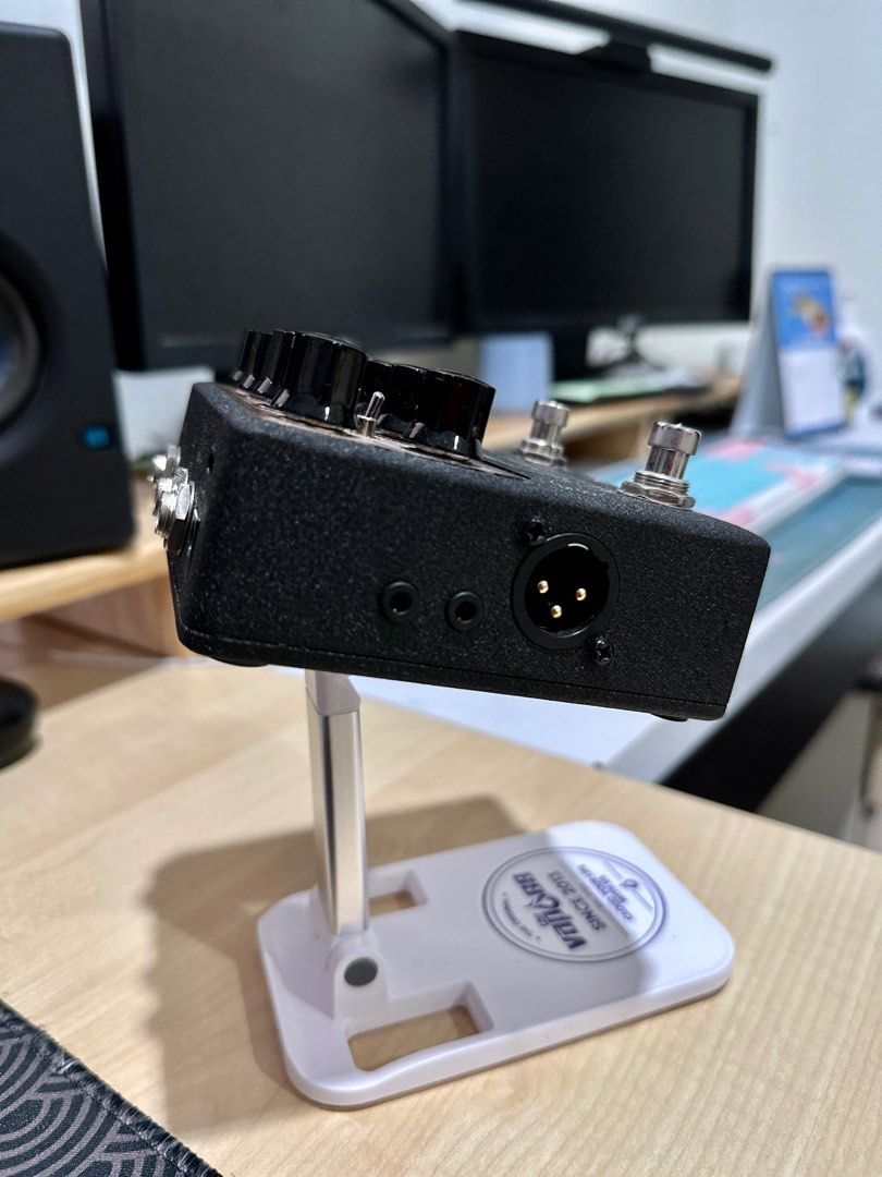 NUX Amp Academy Pedal NGS6 Multi Effects, Hobbies & Toys, Music