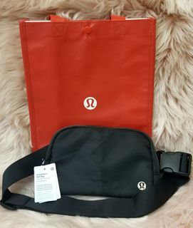 ☆ONHAND!☆ Authentic Lululemon 1L Belt Bag with Name Strap in Black