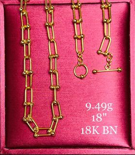 Miss Stellar - 18 Karat Saudi Gold V necklace ✨ P5,300